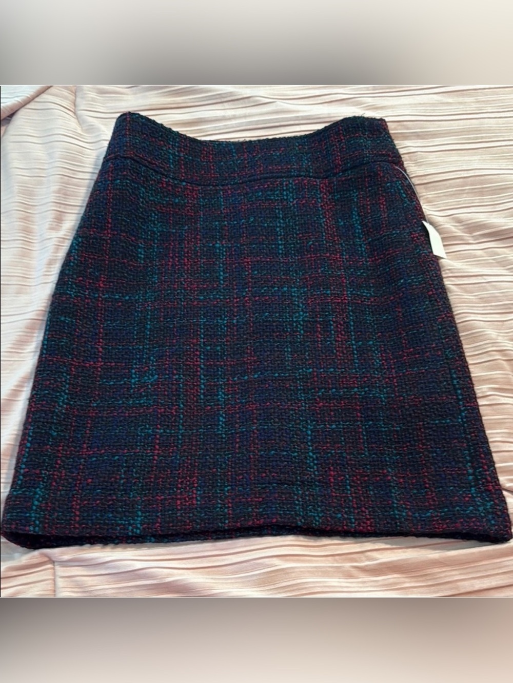 ♥️Talbots plaid nubby multicolor skirt black, blue, red, green size 6 NWT